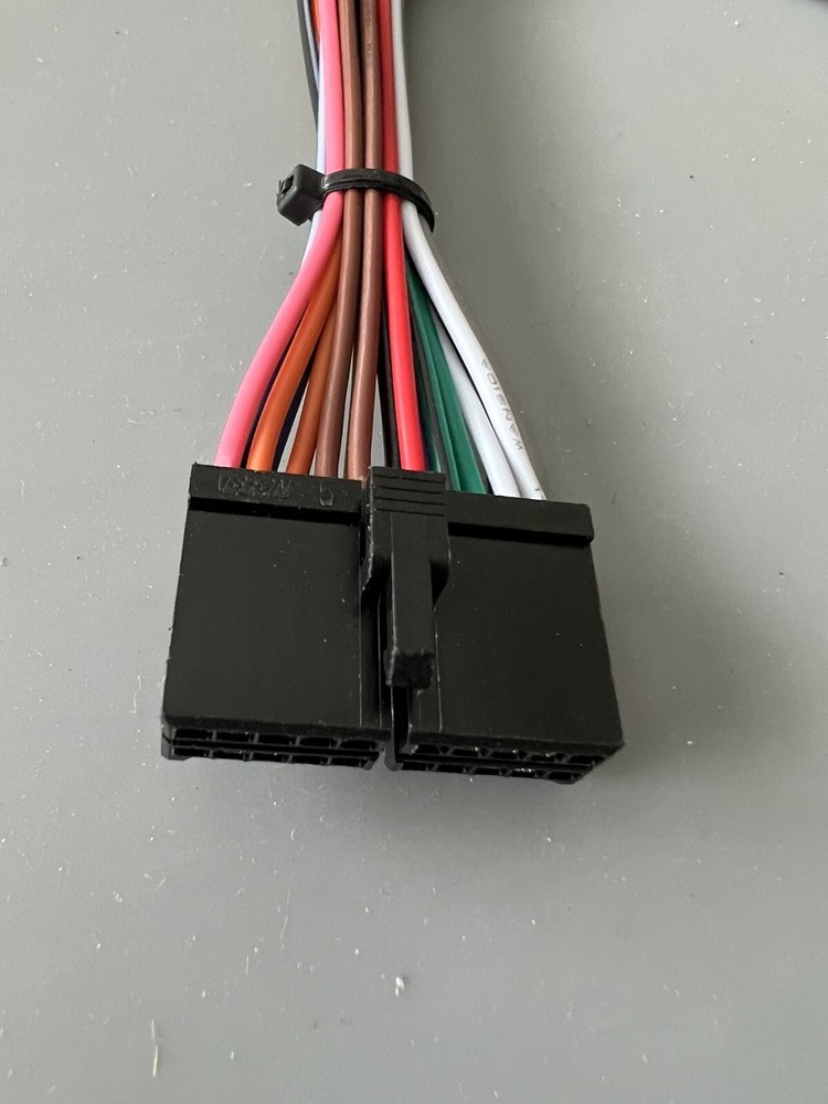 Dual Axxera Wire Harness AV615BHM