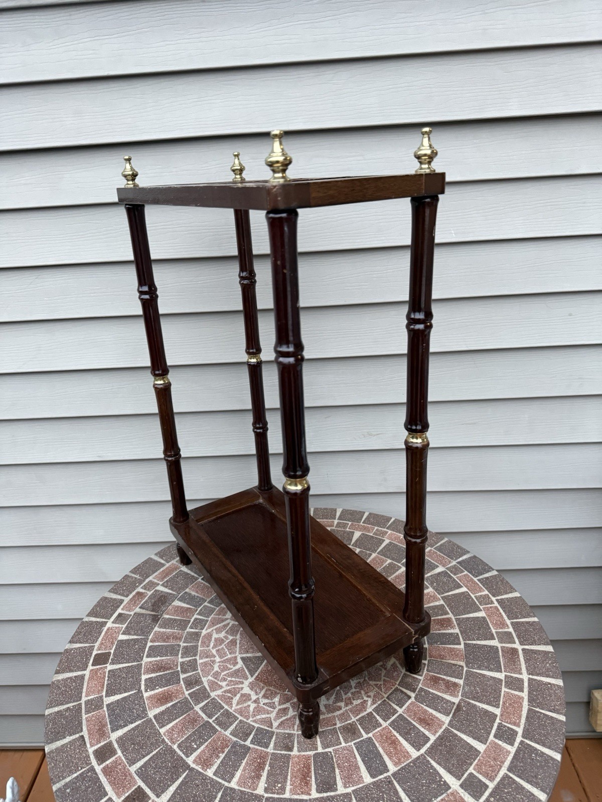 Vintage Bombay Company mahogany/brass umbrella stand W/faux bamboo. Missing Tray