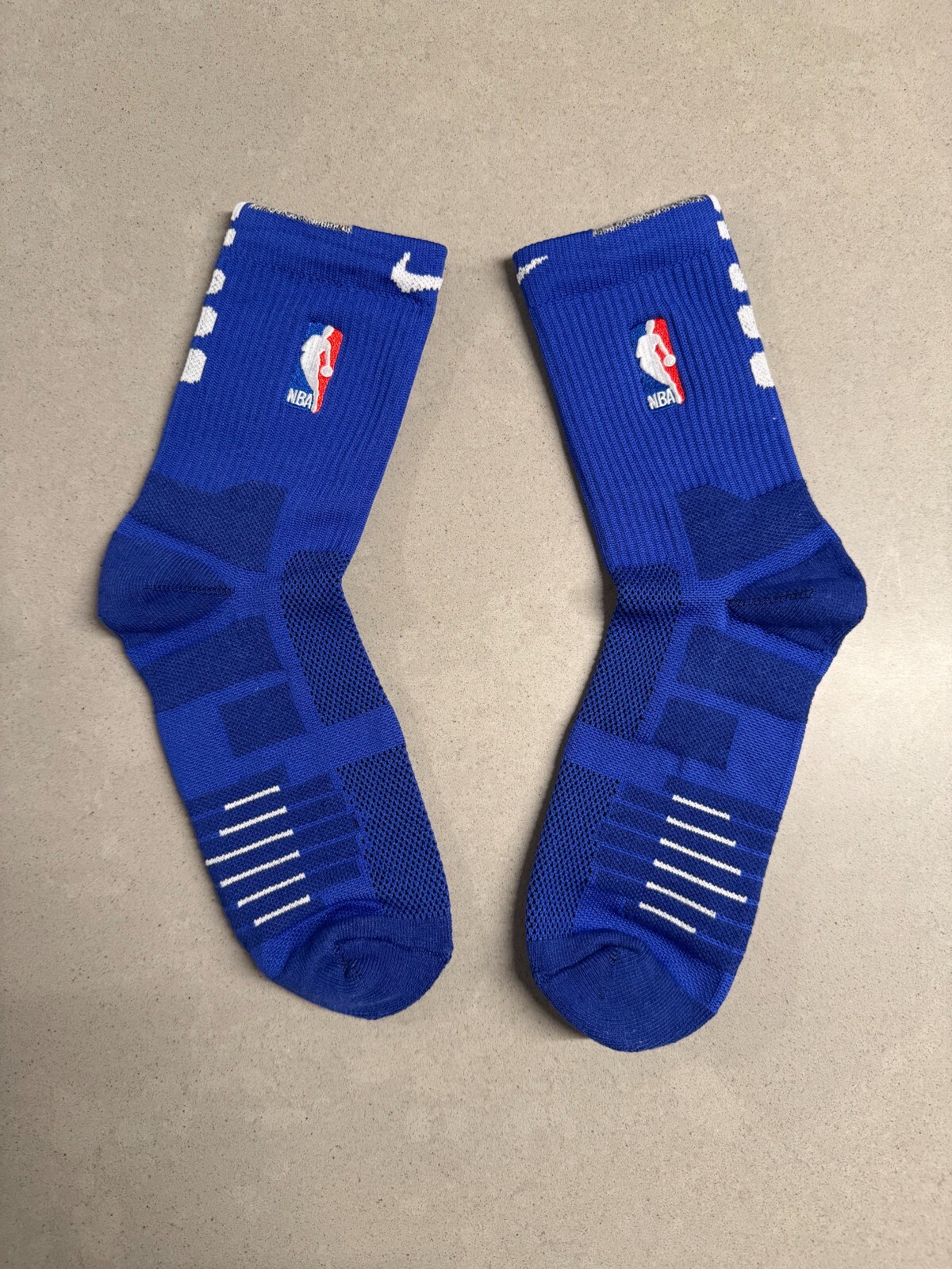Nike NBA AUTHENTICS - Elite Quick Socks - All Colors - Mid Length All Large