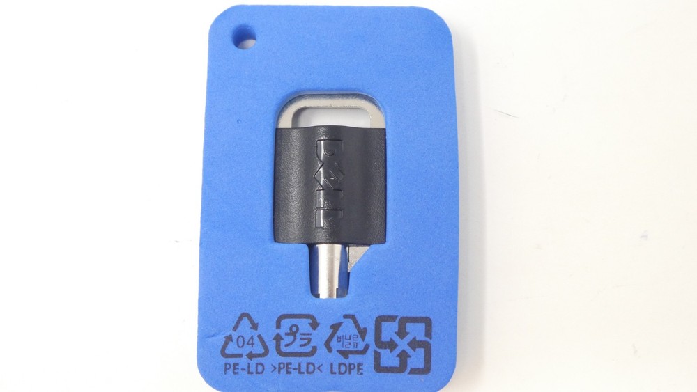 Dell PowerEdge Server Front Bezel Lock Key HP853