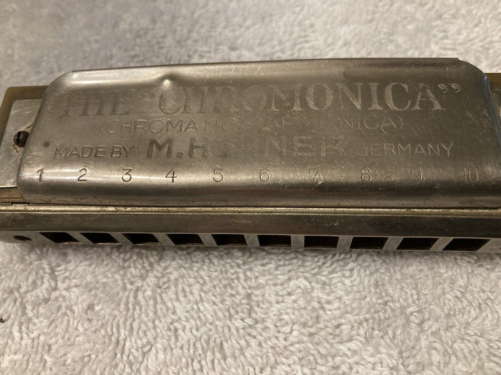 Vintage M-Hohner's The Chromonica Harmonica “C”.