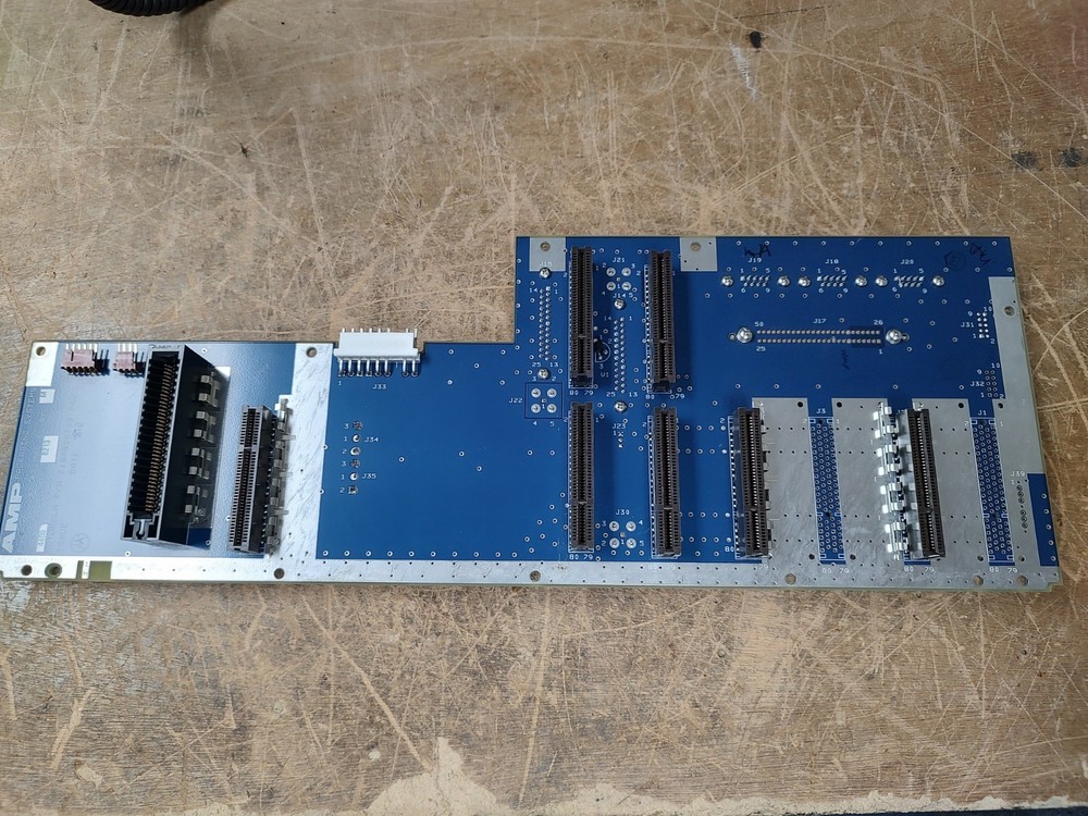 MOTOROLA QUANTRO BACKPLANE
