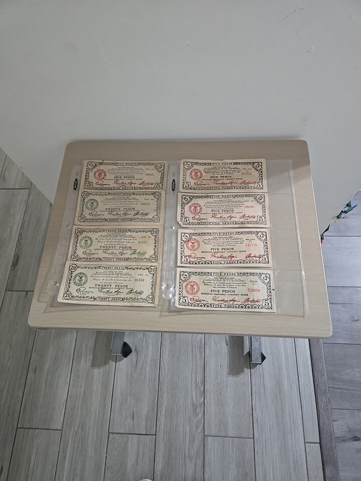 Philippine banknotes: eight various issues