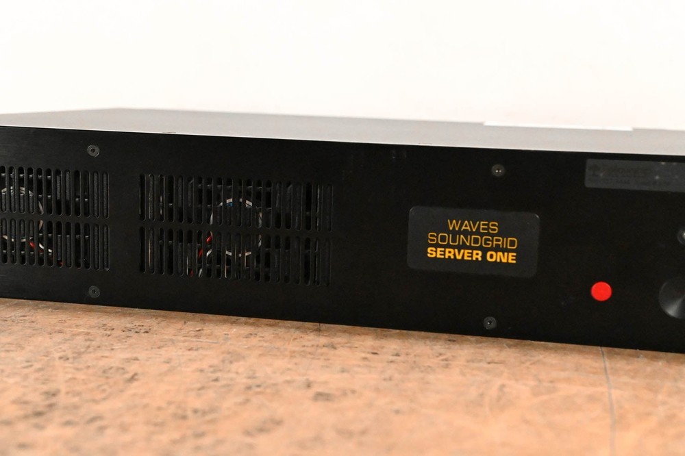 Waves SoundGrid Server One V2 CG01P8F