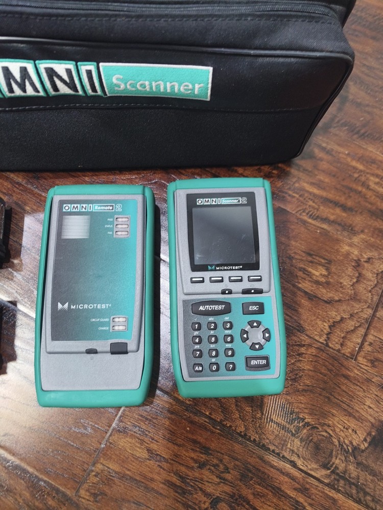 Fluke Microtest OMNIScanner 2 Cat5 Cat5e Cat6 Digital Cable Analyzer Certifier
