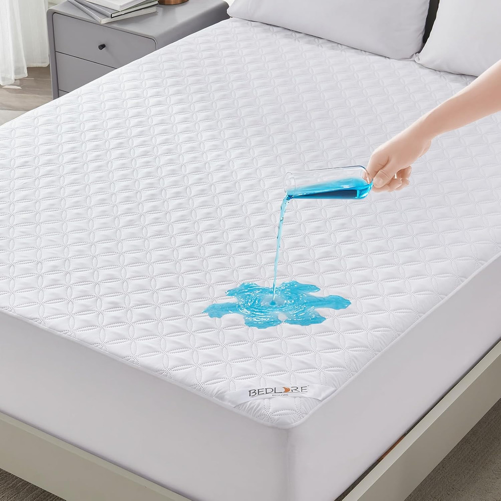 Waterproof Mattress Protector, Queen Size Noiseless Mattress Pad with Deep Pocke