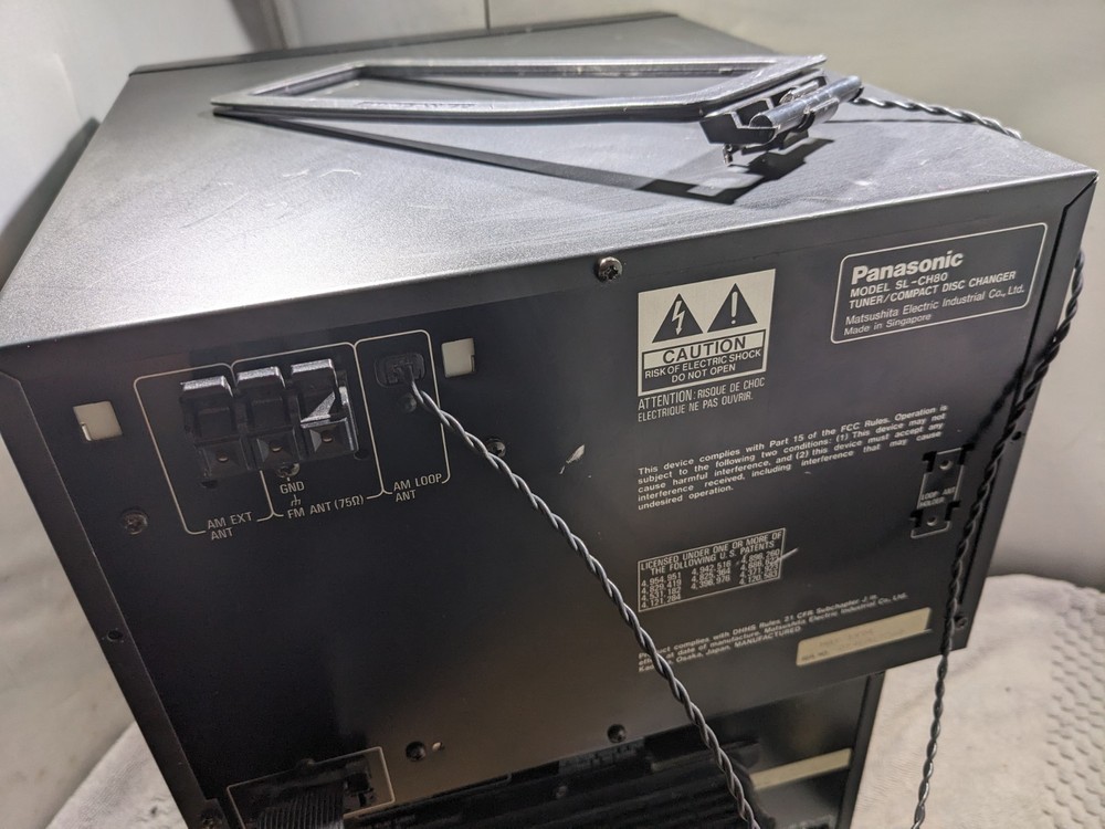 Panasonic Tuner/Compact Disc Changer SL-CH80 + Cassette Deck/Amplifier SU-CH80