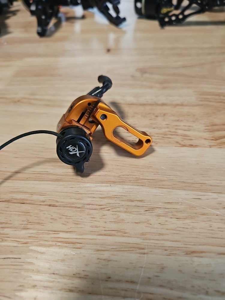 QAD HDX Arrow Rest Right Hand Orange