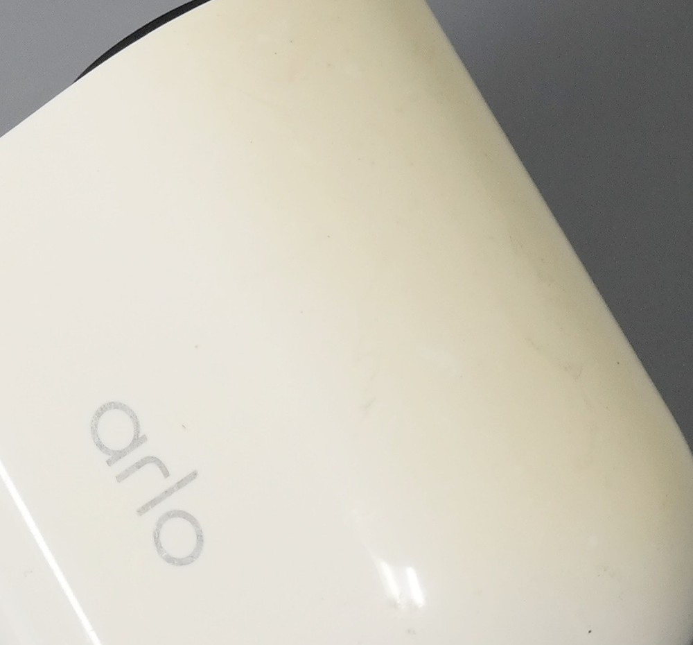 Arlo Ultra2 VMS5340-2BYNAS 4K Spotlight Cameras Security Bundle 3-Pack
