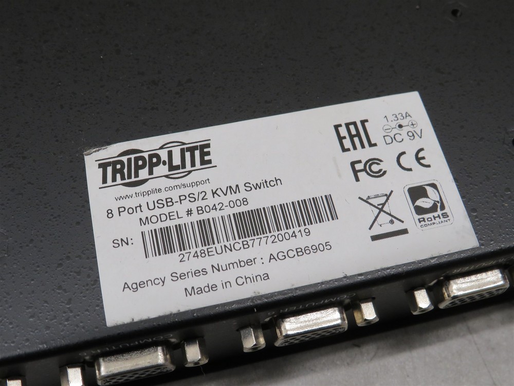 Tripp Lite NetController 8-Port Rack-Mountable KVM Switch USB-PS/2 B042-008