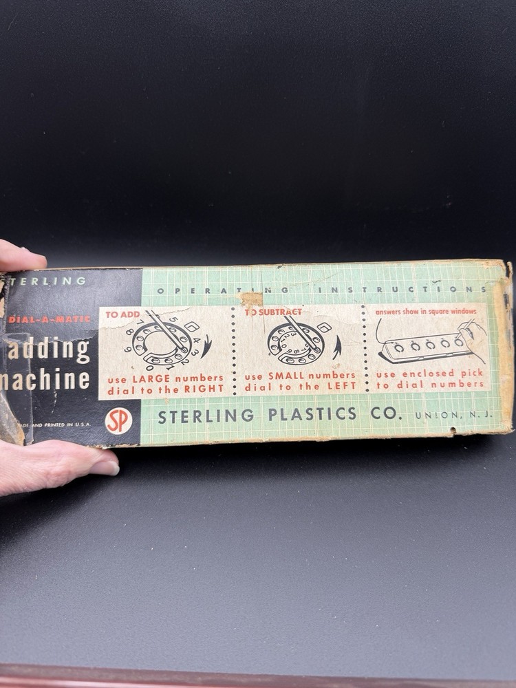 Sterling Dial-A-Matic “add- It” Automatic Mechanical Adding Machine #567 W Box