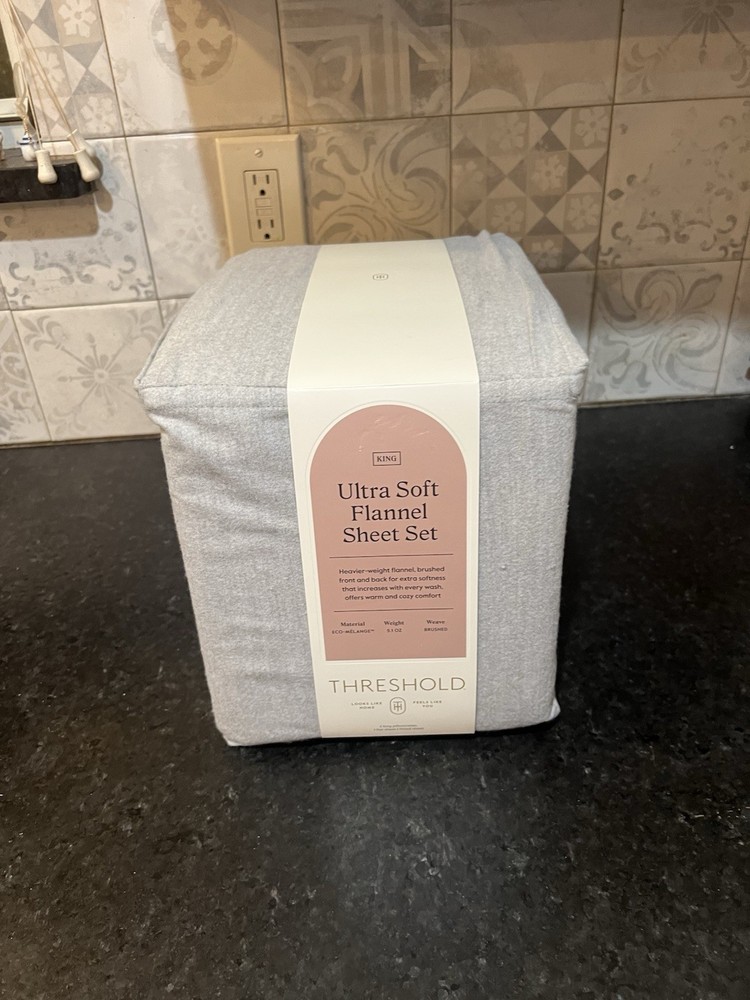 Threshold ultra soft Flannel Sheet Set king Size Gray
