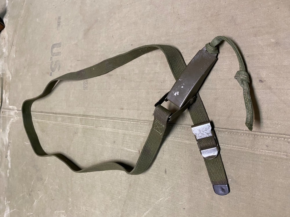 ORIGINAL WWII US ARMY VEHICLE HALFTRACK JEEP LARGE EQUIPMENT SPARE STRAP