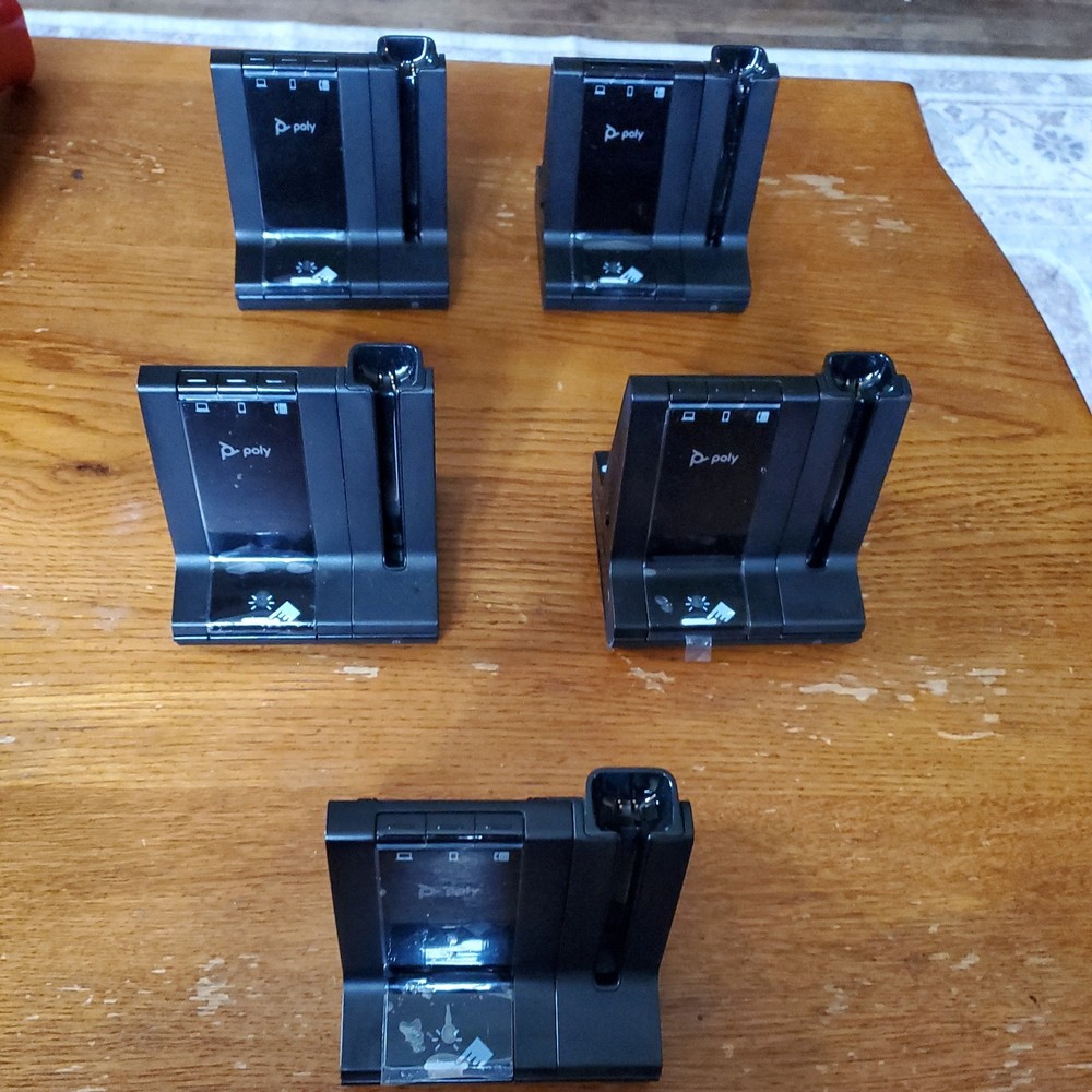 Plantronics Poly W8200B /WO2 Wireless Charging Headset Base Only