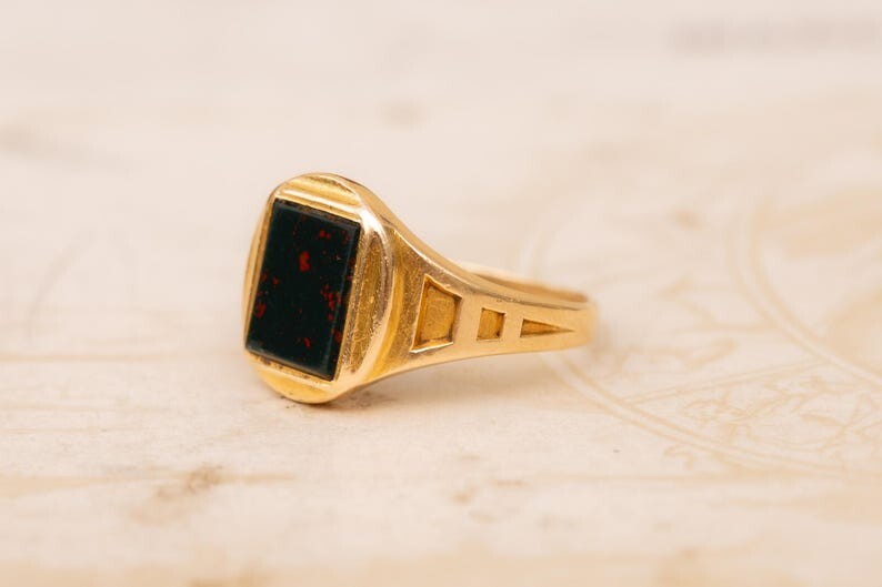 Vintage Bloodstone Signet Ring – Rectangular Gemstone Gold Plated Men's Ring
