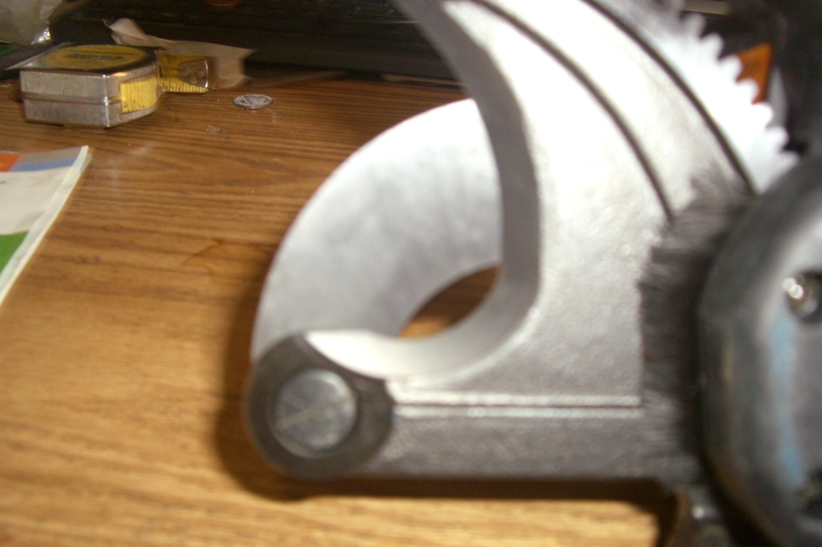 Huskie REC-50M Cable Cutter /Battery Charger/Battery