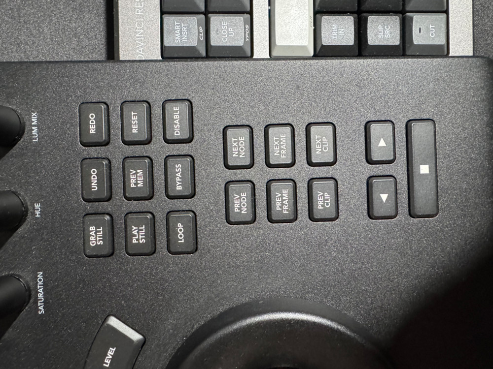 Blackmagic Design Davinci Resolve Micro Panel