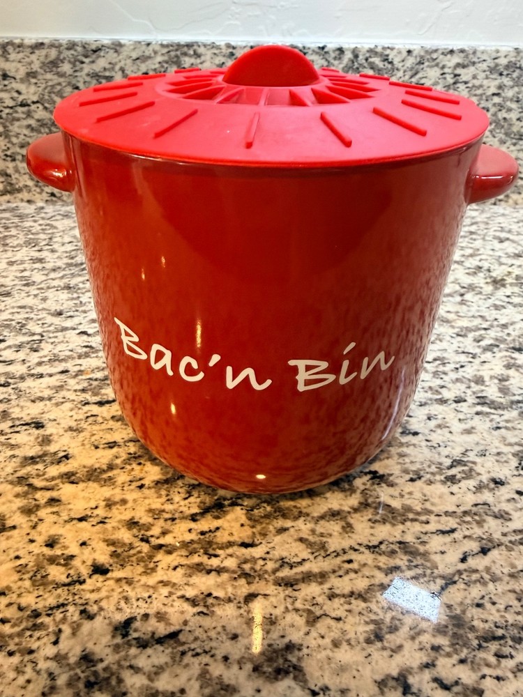 Bac' N Bin Bacon Cooker in Red