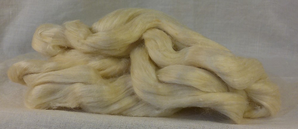 Ramie Roving undyed 2.5 oz