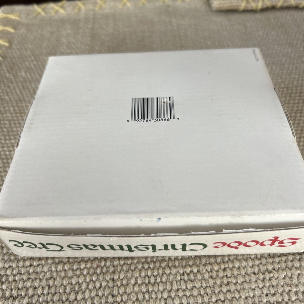 Spode Christmas Tree Triangular 5.5" x 5" Dish Made in England with Original Box