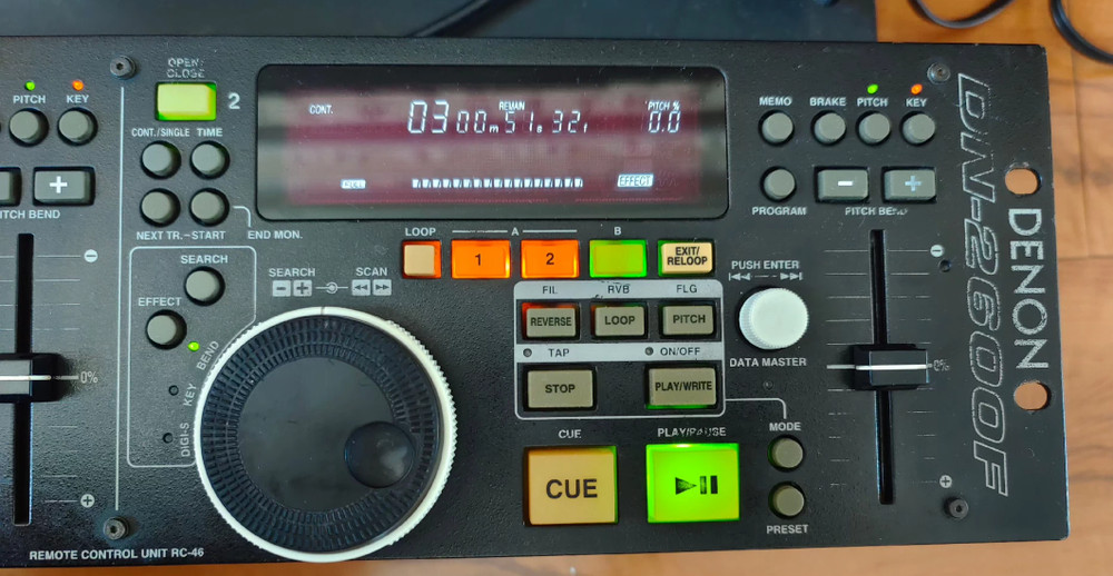 1pcs Denon DN-2600F DJ Controller