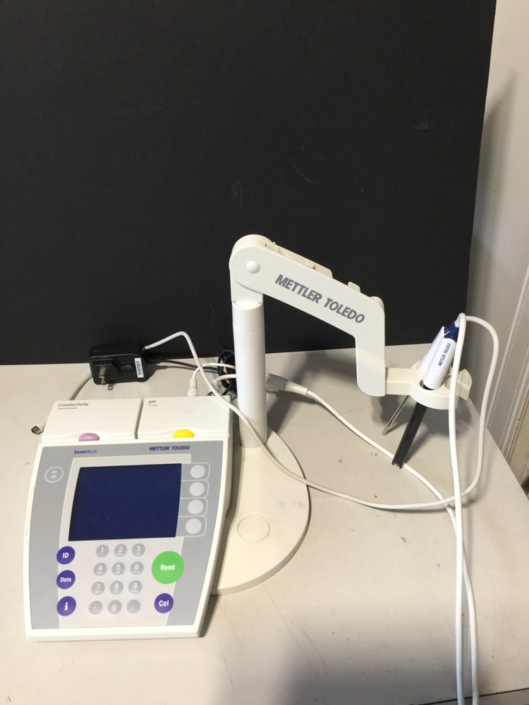 METTLER TOLEDO SEVEN MULTI PH CONDUCTIVITY ANALYZER