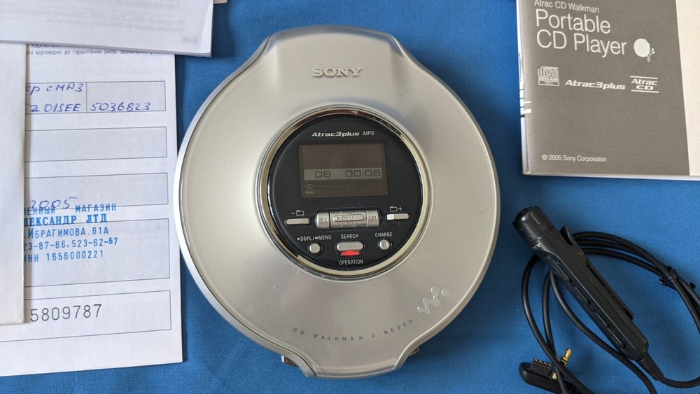 Sony D-NE520 CD player Discman Walkman Portative personal CD