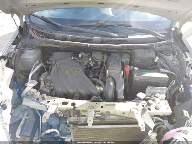 VERSA 2012 Glove Box 4901076