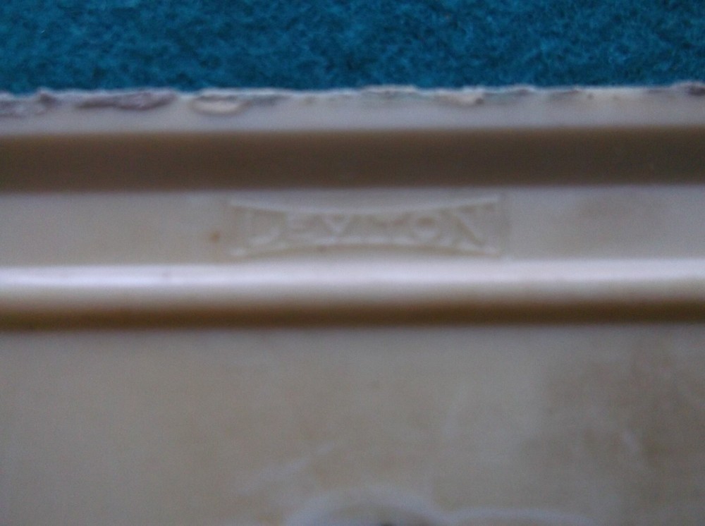 Vintage Leviton Single Push Button Wall Light Switch Plate Cover