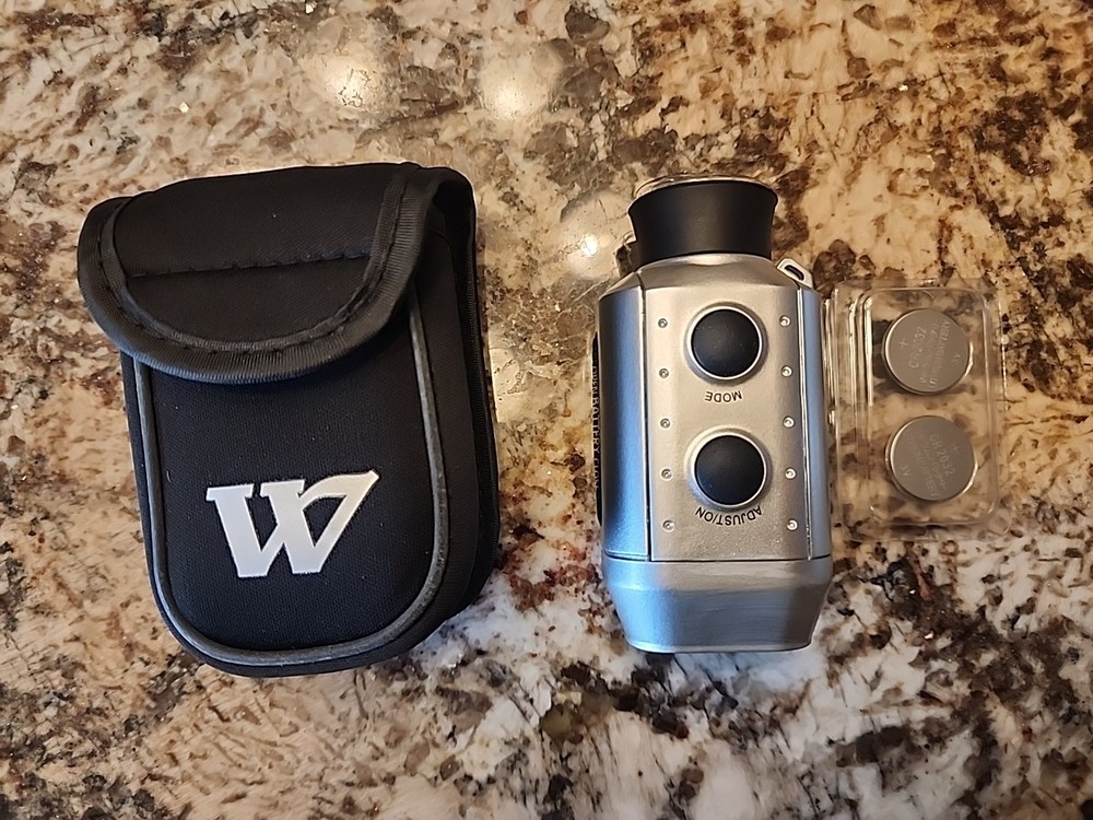 Warrior Custom Golf Range Finder 7x18 462ft/1000 Yards with Case