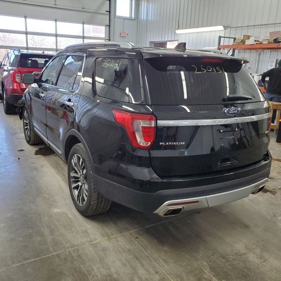 Camera/Projector Camera Front Fits 16-19 EXPLORER 1076118