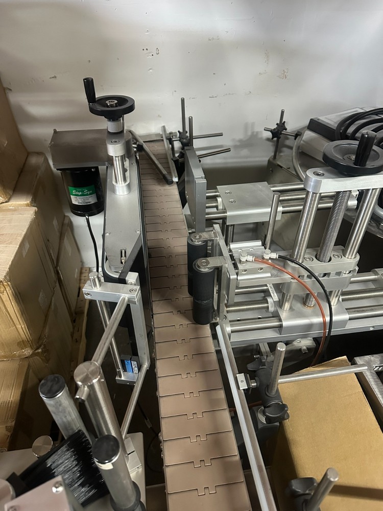 2020 Tronics Series 3 Automatic Labeling Machine - Excellent Condition.