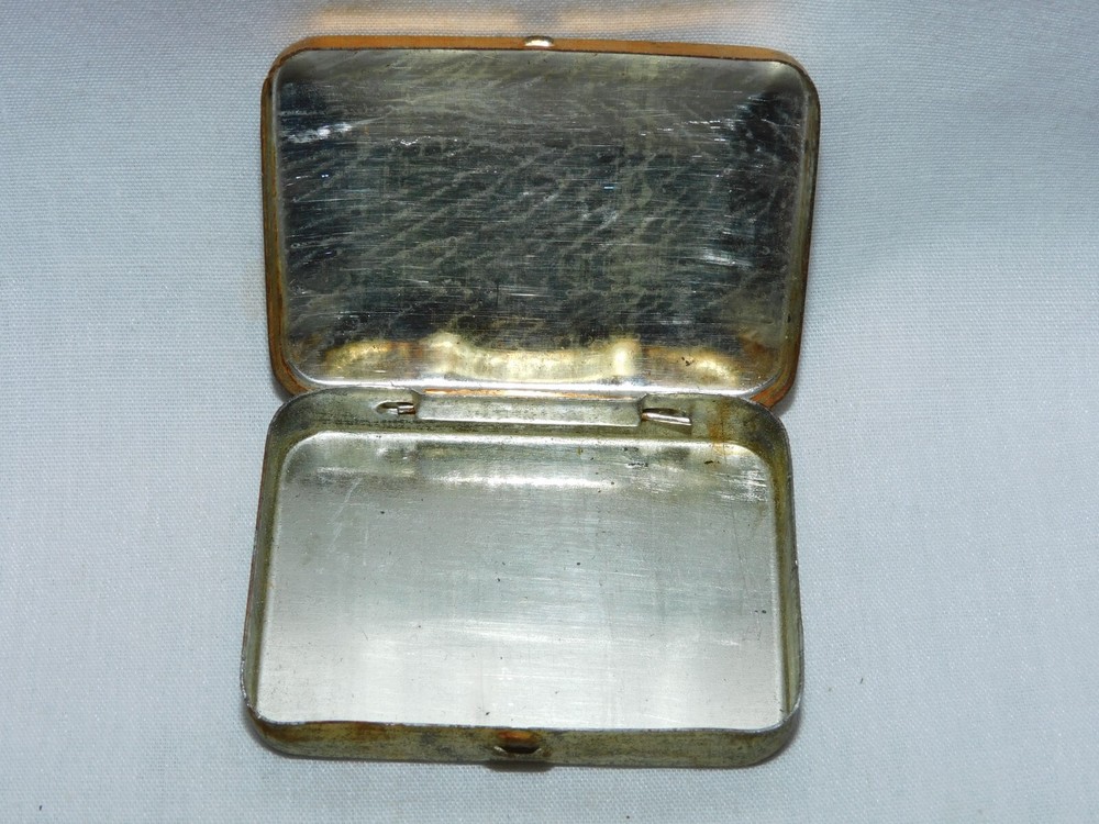 ANTIQUE " BEST TALKING MACHINE NEEDLES " PHONOGRAPH / GRAMOPHONE TIN NEEDLE BOX