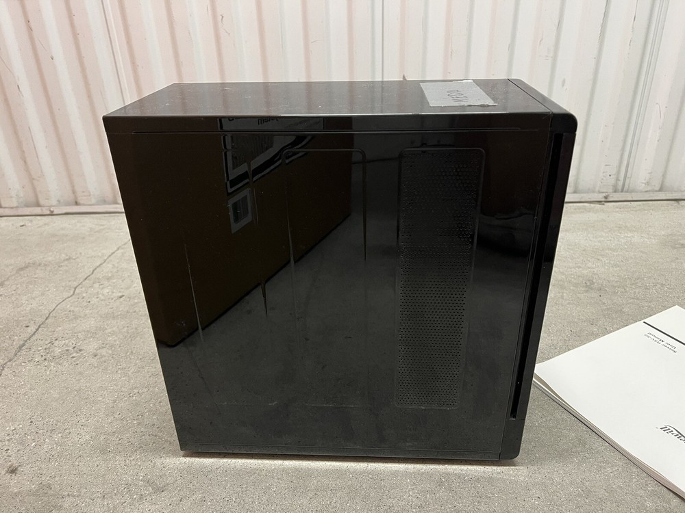 Rosewill RSV-S8 8-Bay 2.5" & 3.5" RAID Storage Enclosure System Server C32