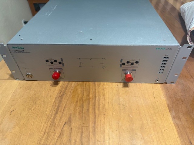 Anritsu MS46522B Shockline 8.5 GHz Vector Network Analyzer, 2 port