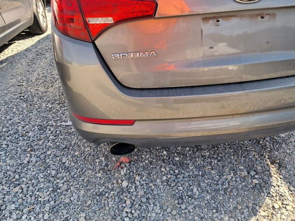 OPTIMAKIA 2012 Glove Box 4773597