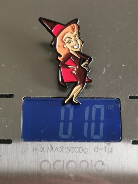 Bewitched Samantha pin badge patch, new, high quality.