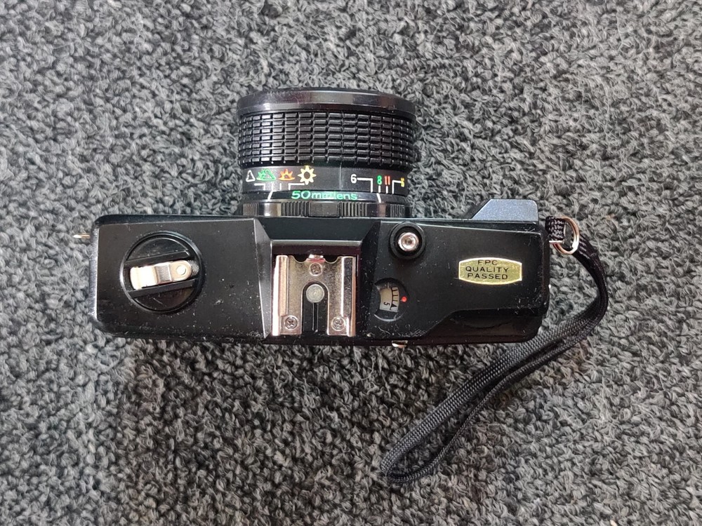 Vintage Diplomat K-77 Black Camera