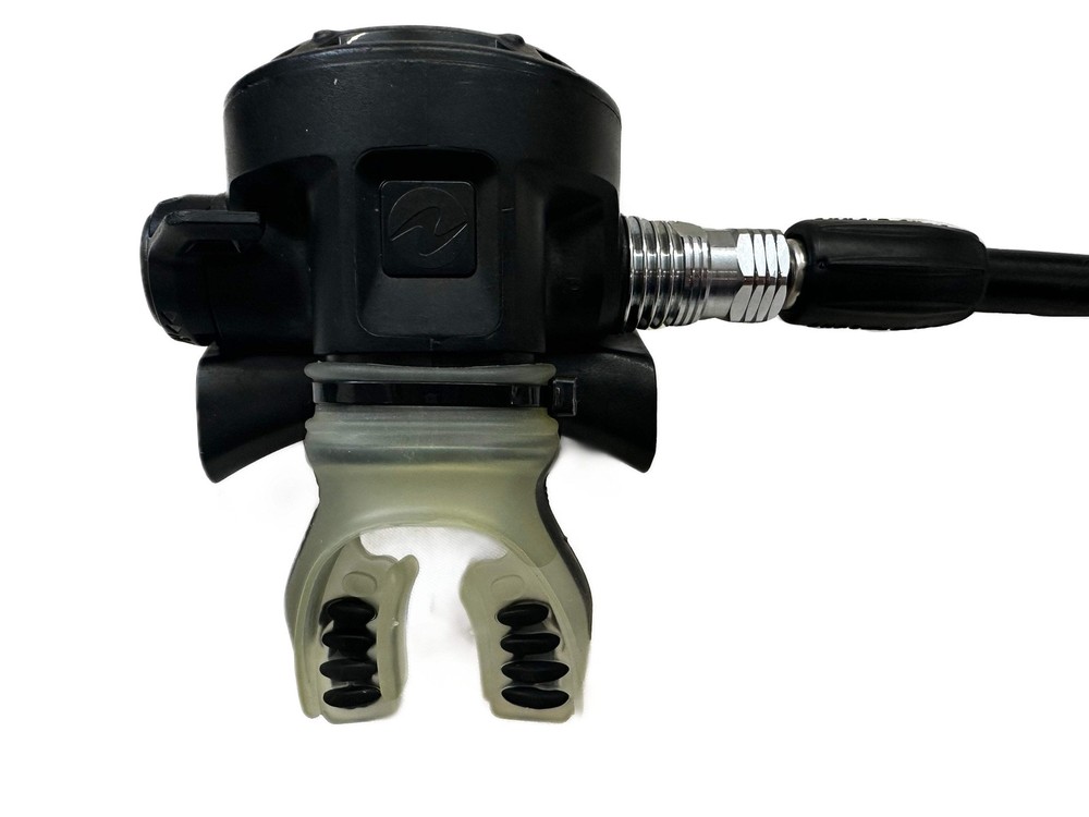 Aqua Lung Core 1st and 2nd Stage Regulator