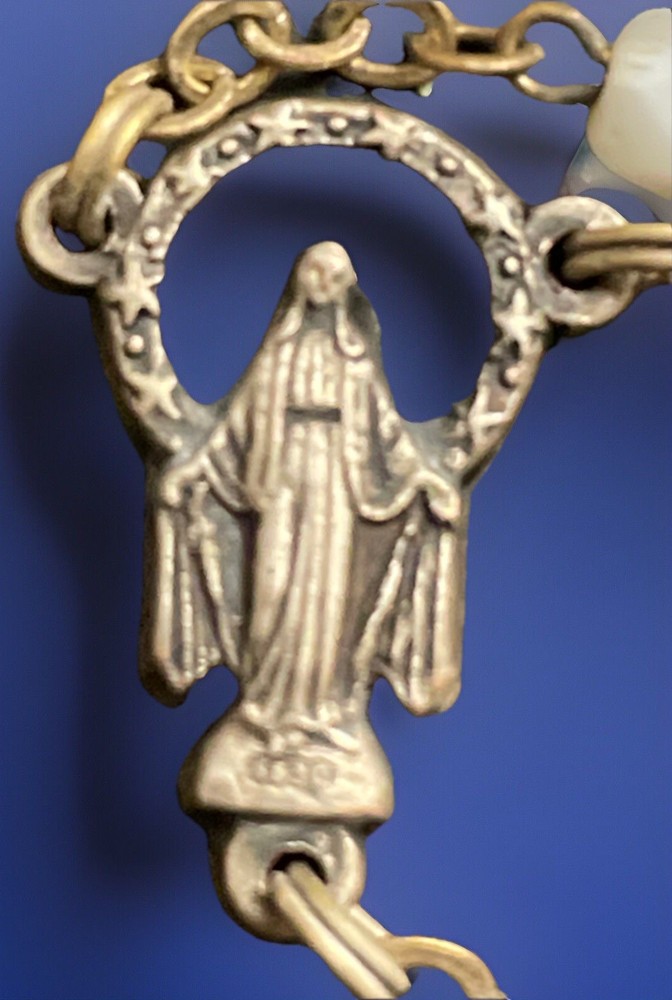 Vintage Catholic White Milk Glass Rosary, Silver Tone Crucifix