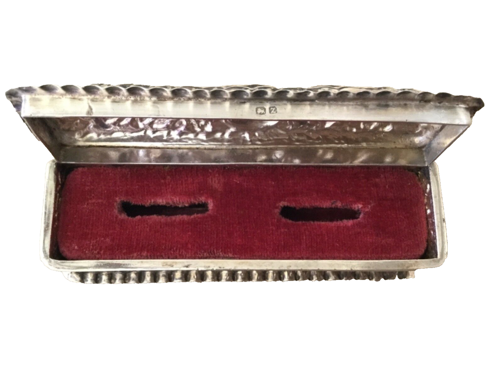 ANTIQUE VICTORIAN STERLING SILVER RING BOX TWO SLOTS 1899