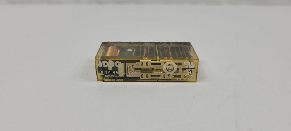 IDEC RF1V-4A2BL-D24 Relay, Force Guided, 4NO-2NC, DC24V, LED, PCB terminals