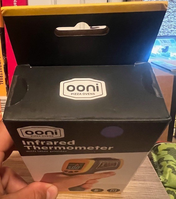 OOONI Infrared Thermometer With Laser Pointer
