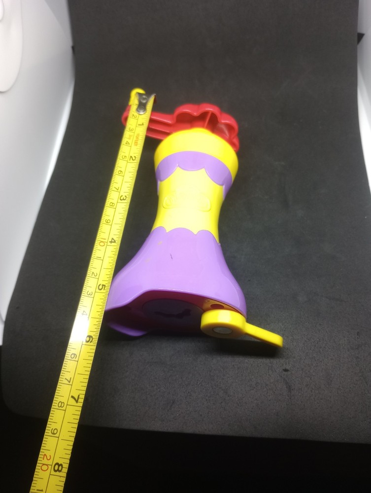 Play-Doh Burger Builder toy extruder accessorie
