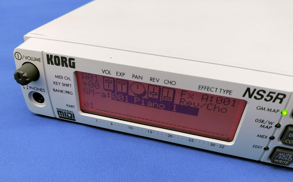 KORG NS5R GENERAL MIDI Synthesis Module 260420