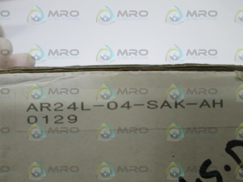 FENWAL DIGITAL TEMPERATURE CONTROLLER AR24L-04-SAK-AH NSMP