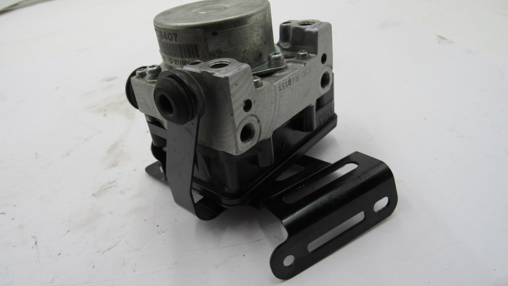 2013 TRIUMPH TIGER EXPLORER 1200 XR ABS BRAKE MODULATOR CONTROL MODULE
