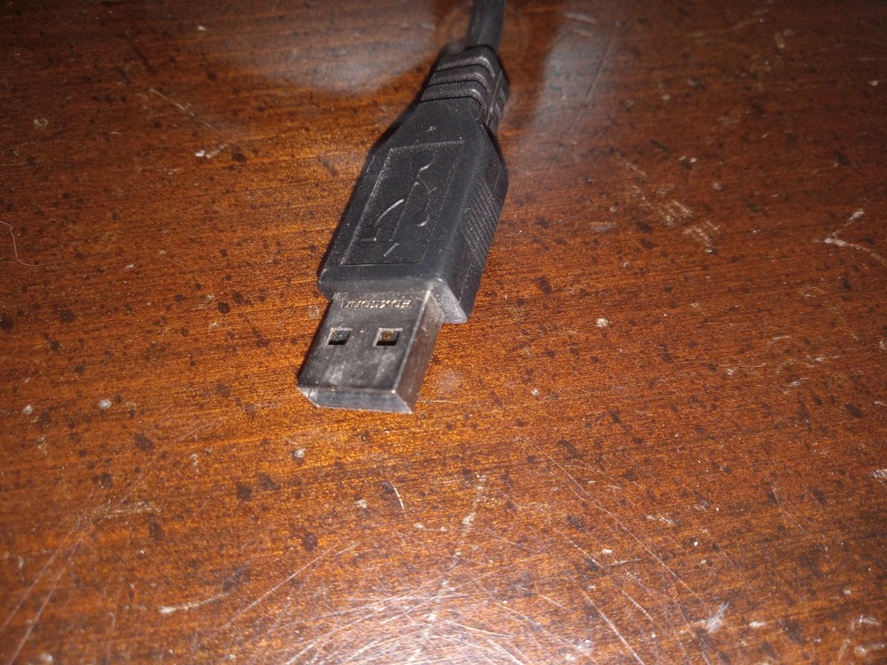 CANON "CanoScan LiDe 20" USB Flatbed Scanner • Cord • Stand • Disc *UNTESTED*