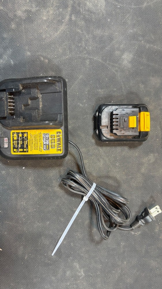 DEWALT DCD701F2 12V Cordless Drill Driver Kit