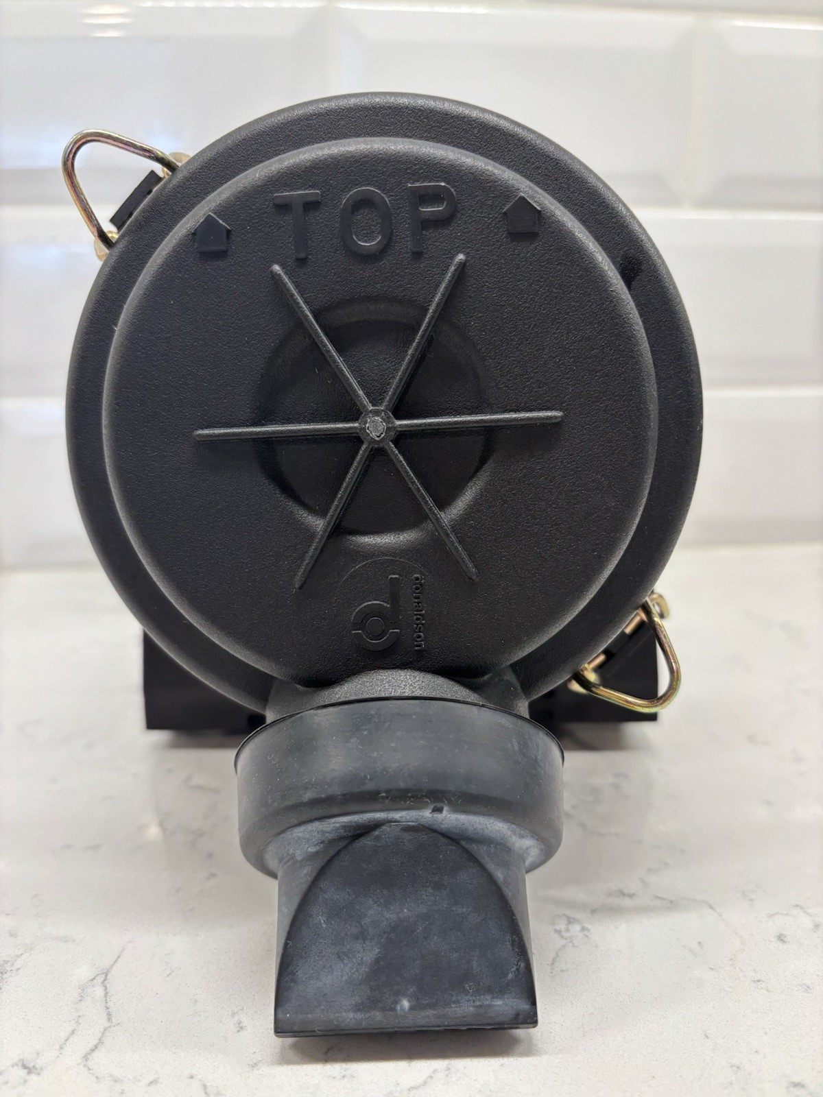 4 In Donaldson Air Filter New GO42545 Made In USA  P822686 & Safety M123378